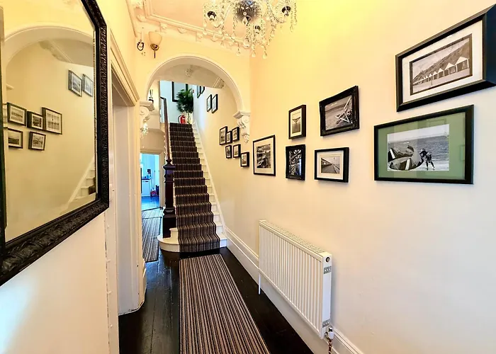 The Hedley Townhouse