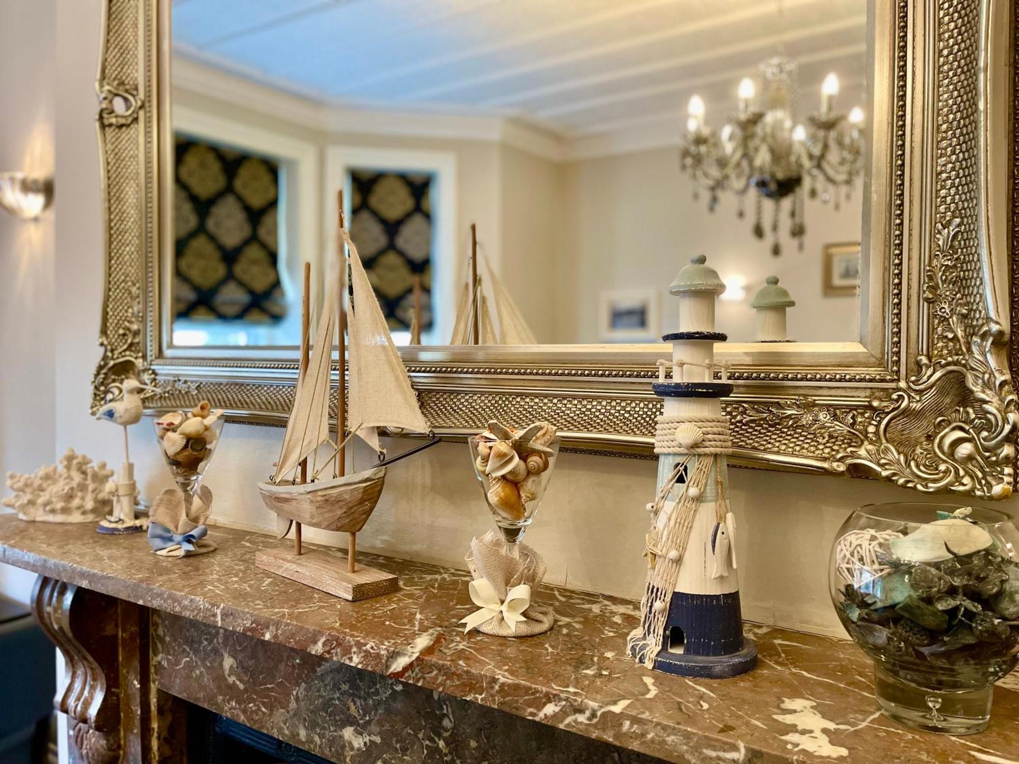 The Hedley Townhouse 3*